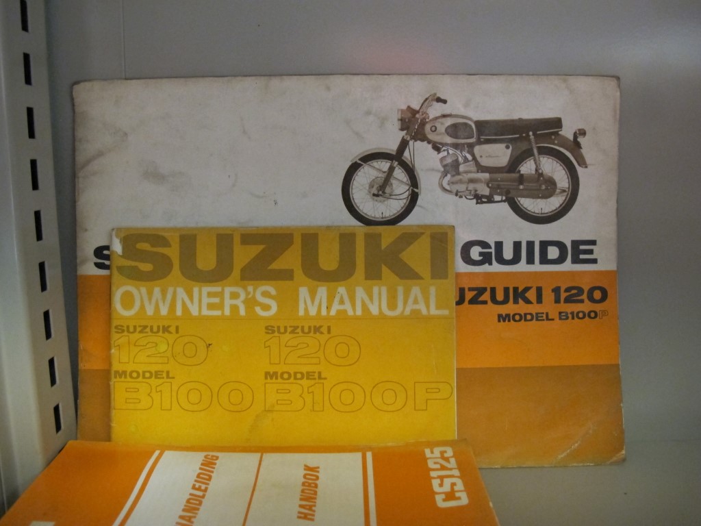 Suzuki Bücher